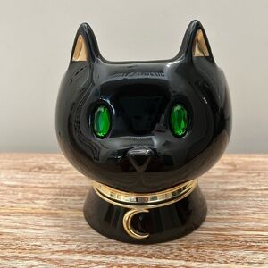 “New” Bath & Body Works Cat 3 -wick candle holder